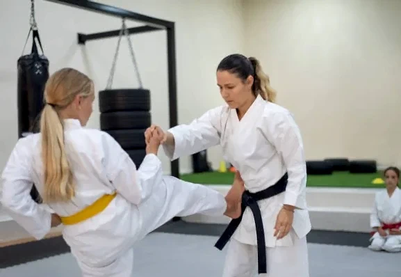 Antalya Yetişkin Karate Kursu